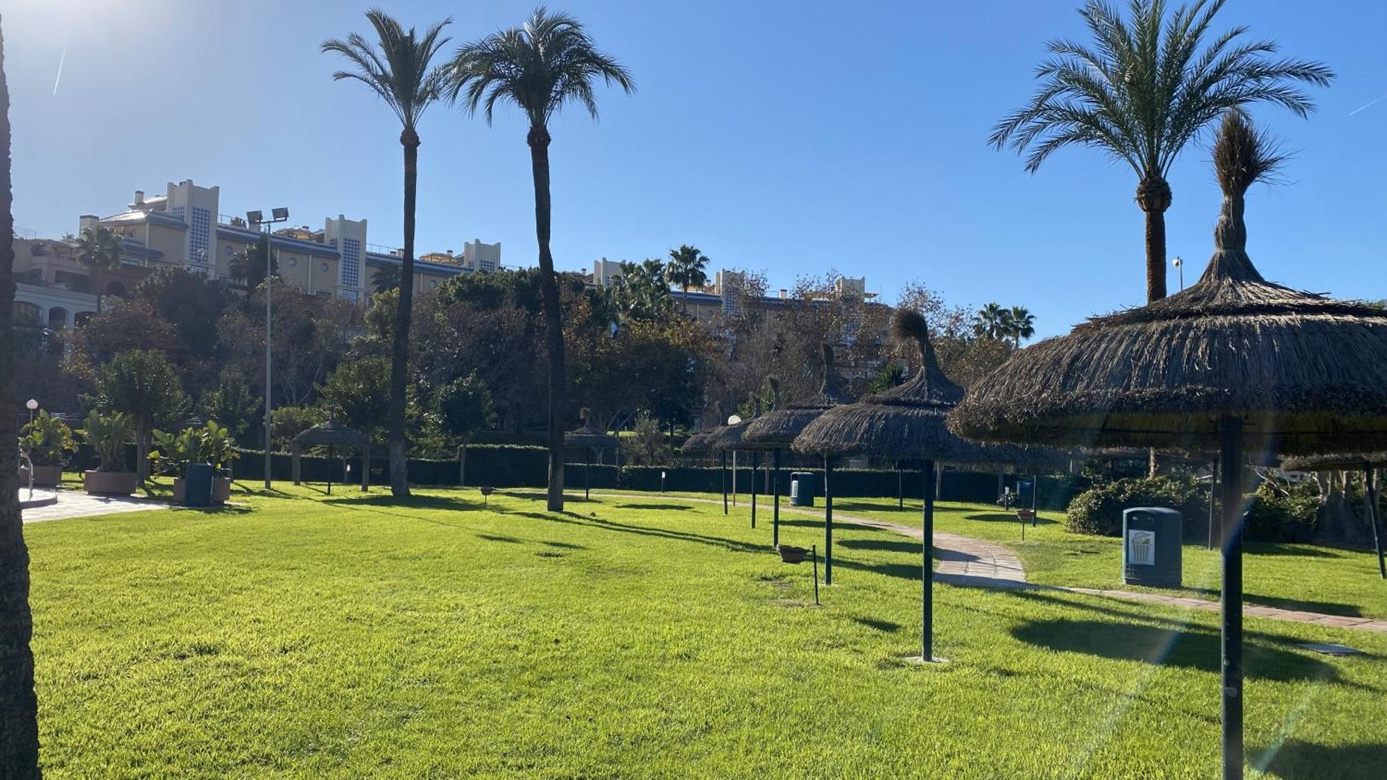 Benalbeach Residential Benalmadena Bagian luar foto