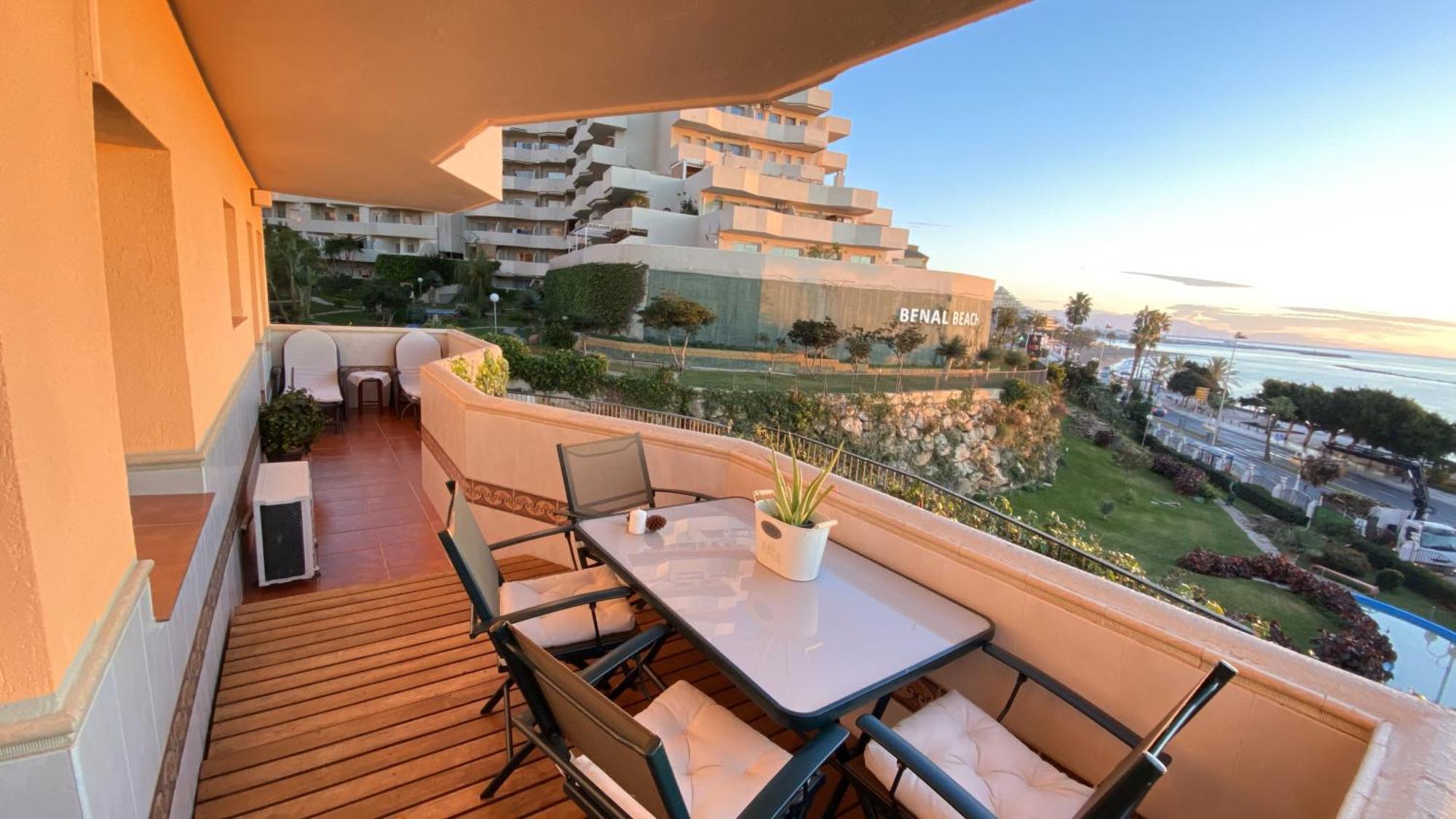 Benalbeach Residential Benalmadena Bagian luar foto